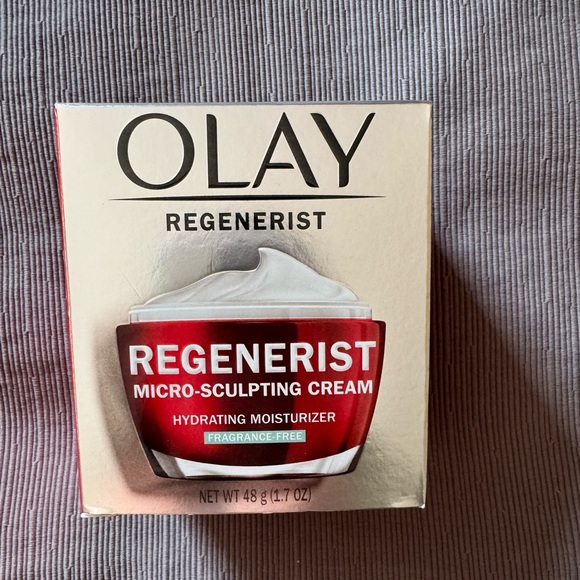 NEW!!!Olay Regenerist Micro-Sculpting Cream Face Moisturizer - Picture 1 of 4
